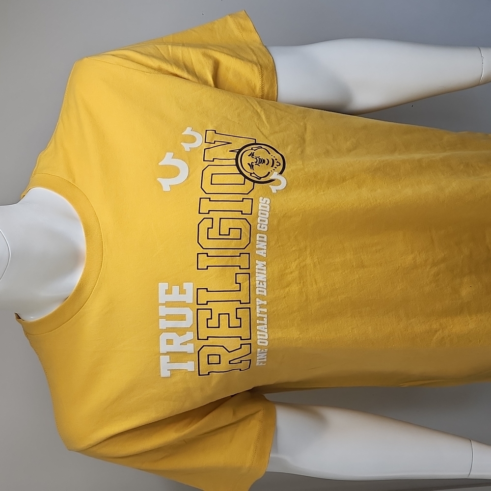 TRUE RELIGION YELLOW/MUSTARD COLOR TEE SHIRT